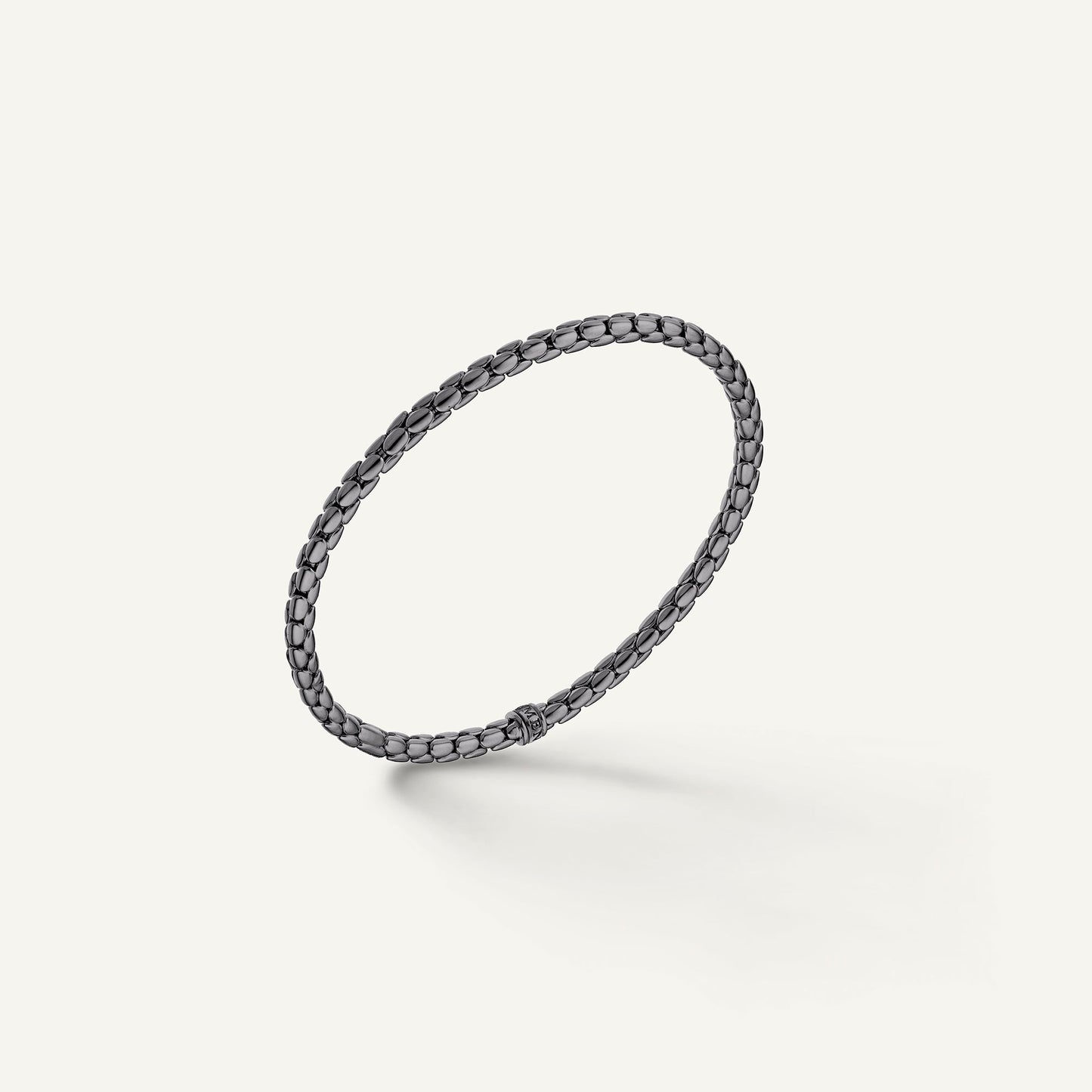 Gold flexible bracelet
