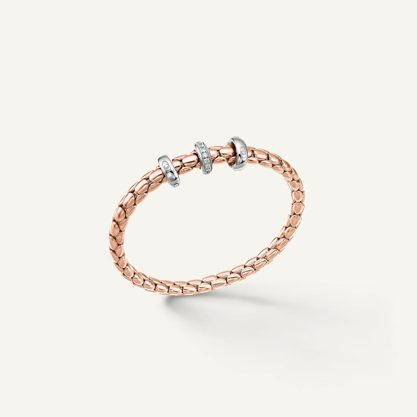 Bracciale flessibile in oro e diamanti
