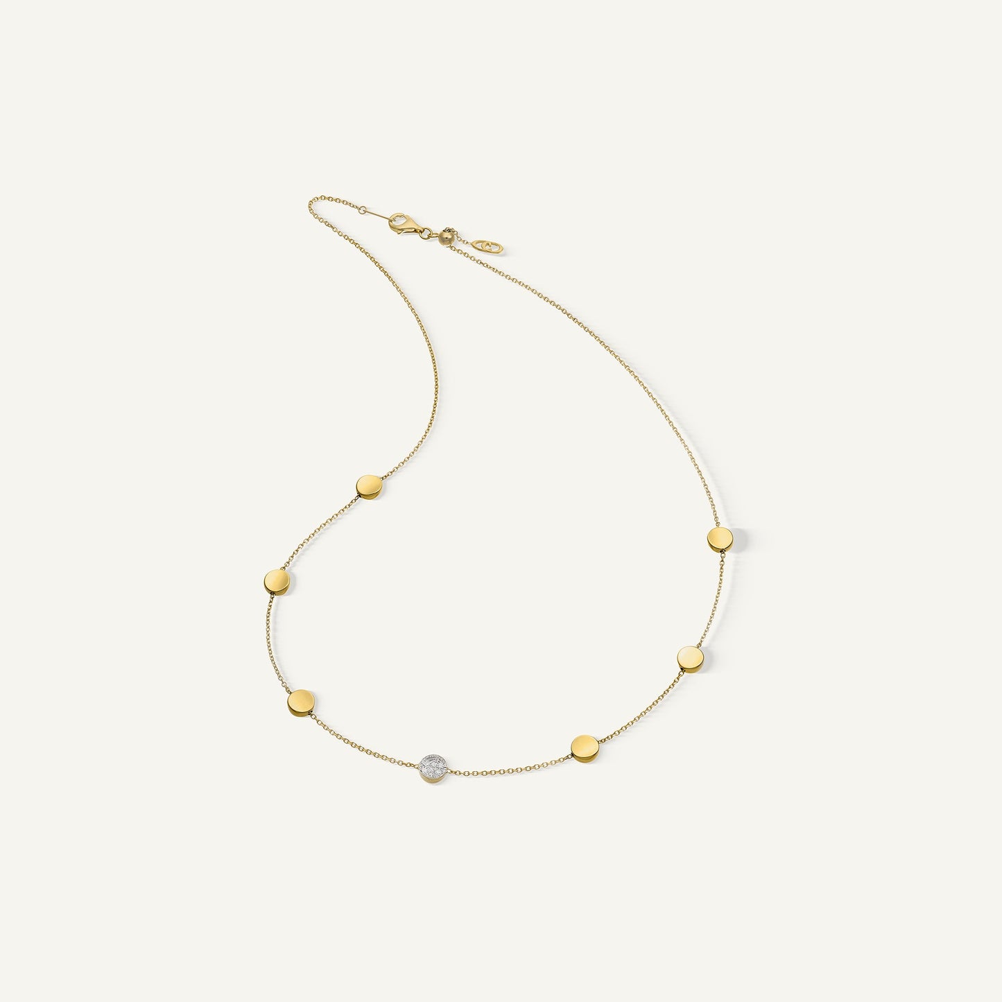 Gold necklace with diamonds
