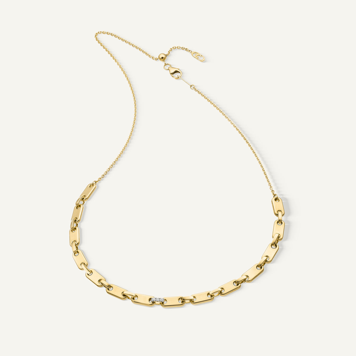 Gold necklace with diamonds