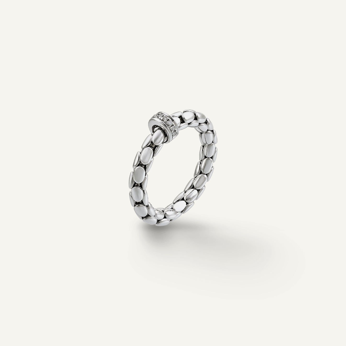 Anello elastico in oro e diamanti