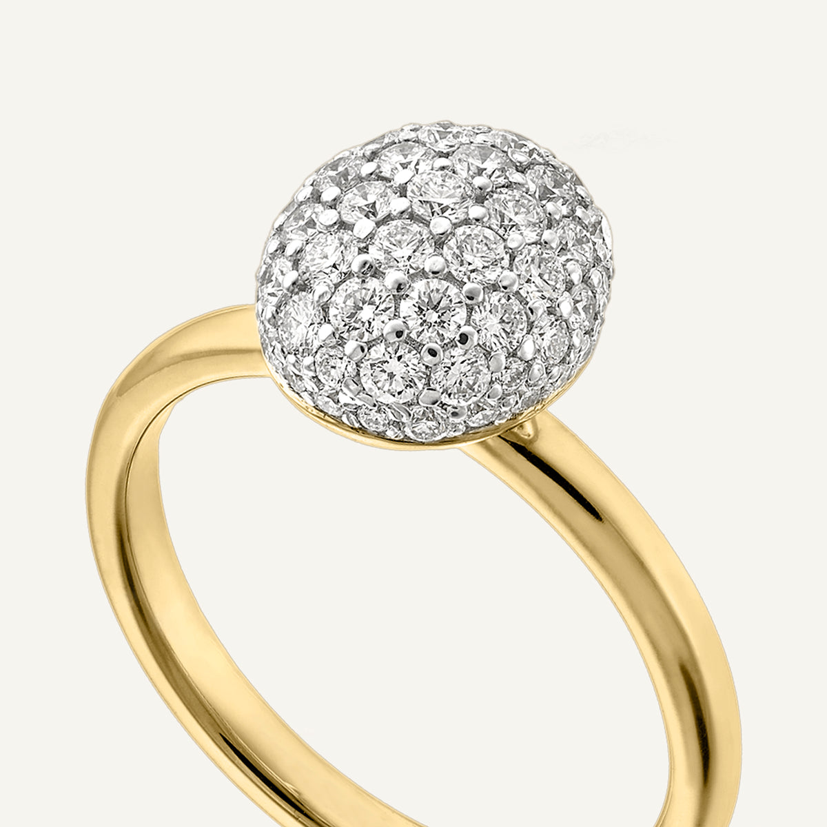 Gold ring with diamonds