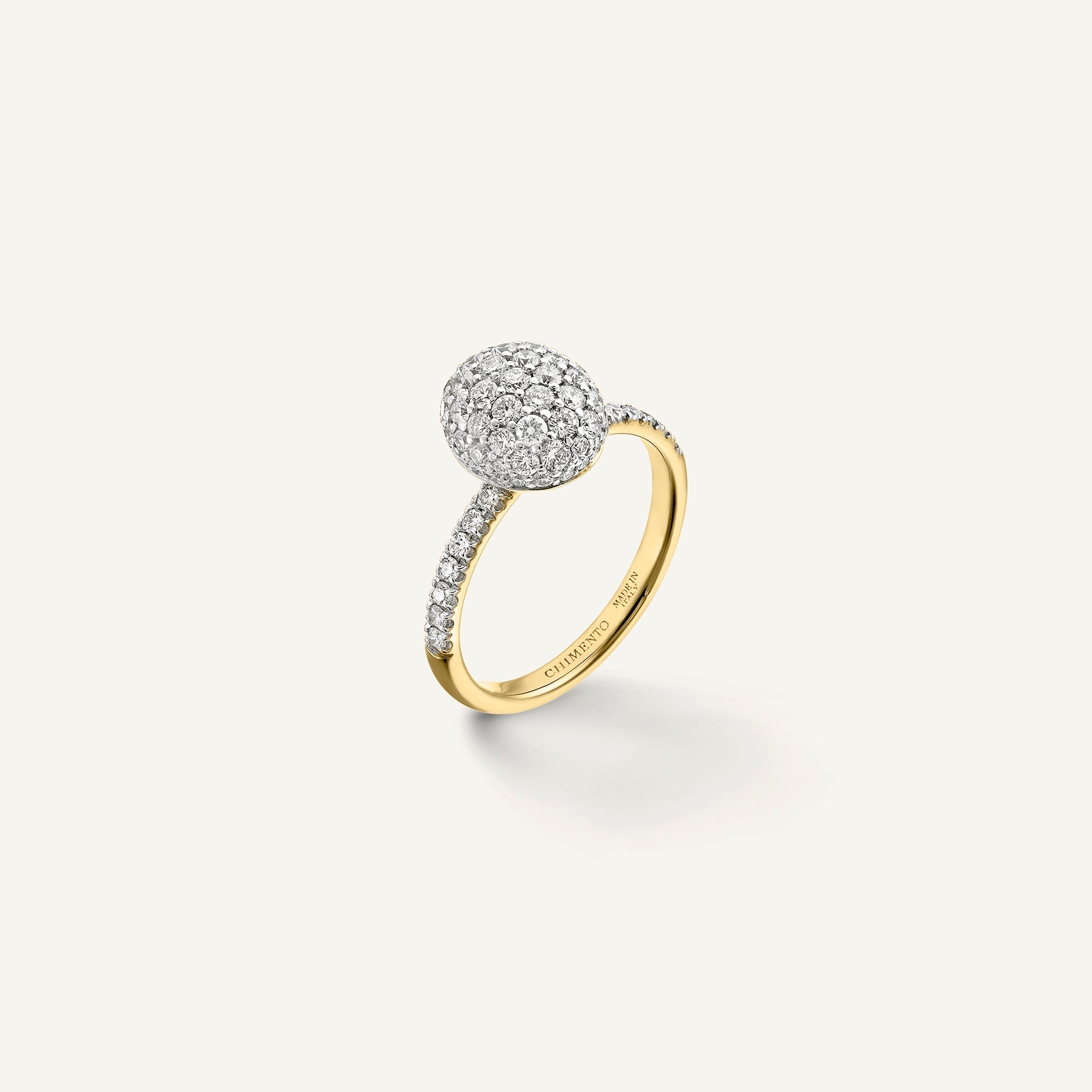 Gold ring with diamonds
