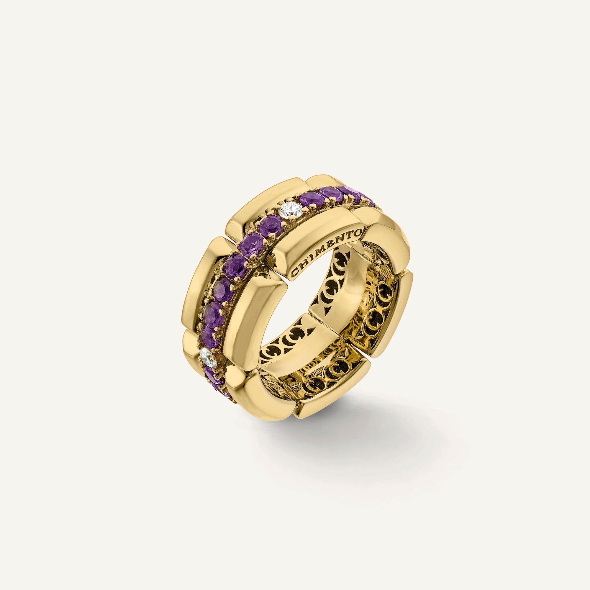 Anello in oro con diamanti e gemme colorate