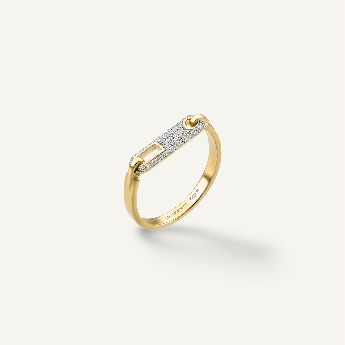 Gold ring with diamonds