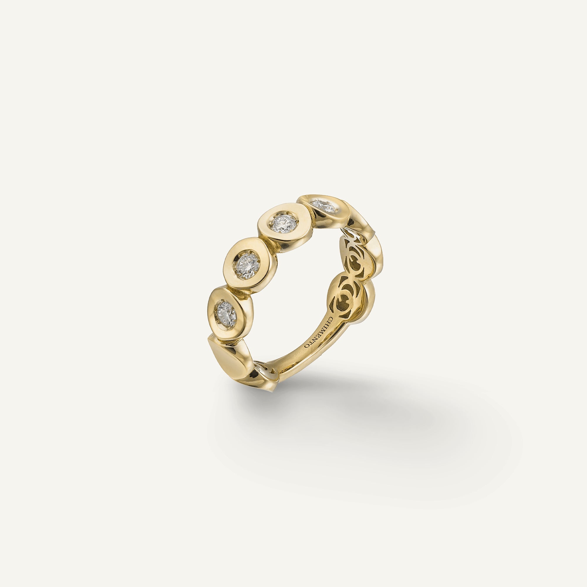 Anello in oro e diamanti
