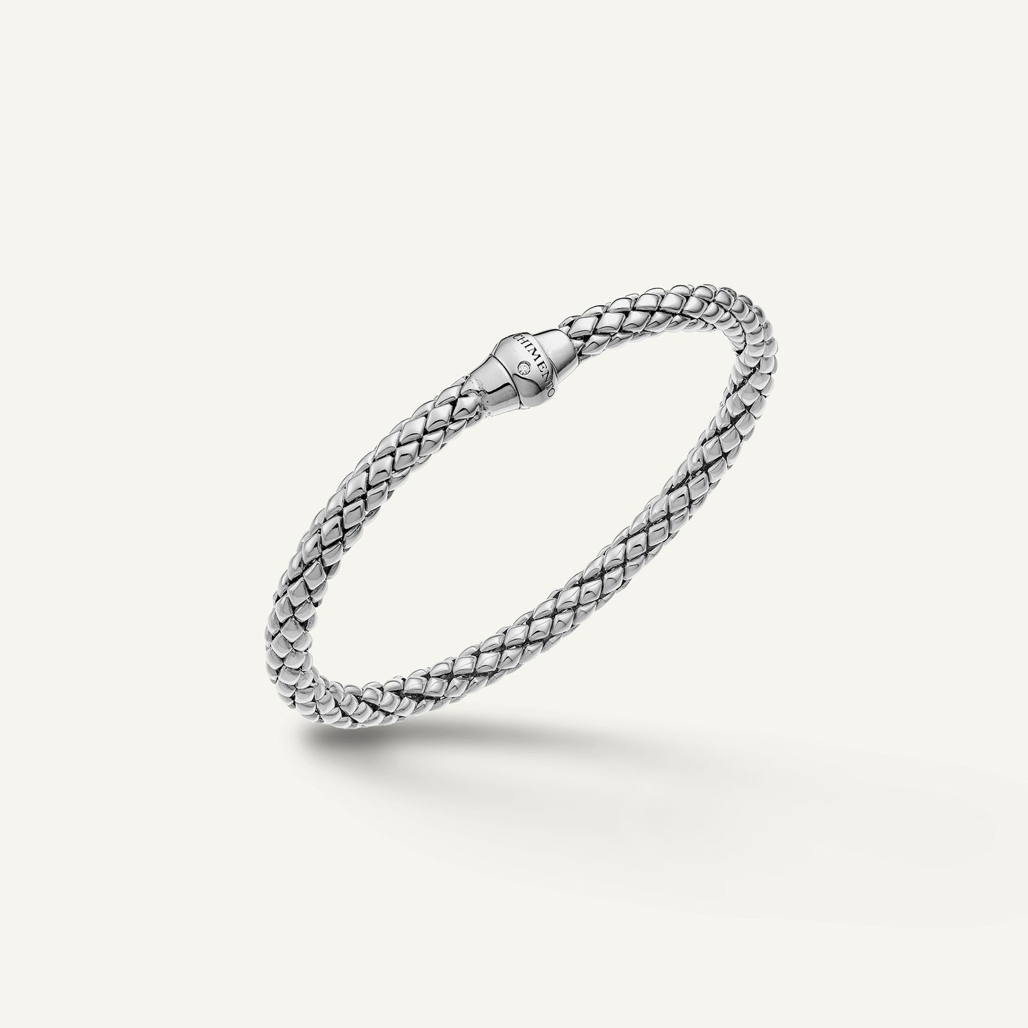 Gold flexible bracelet with diamonds