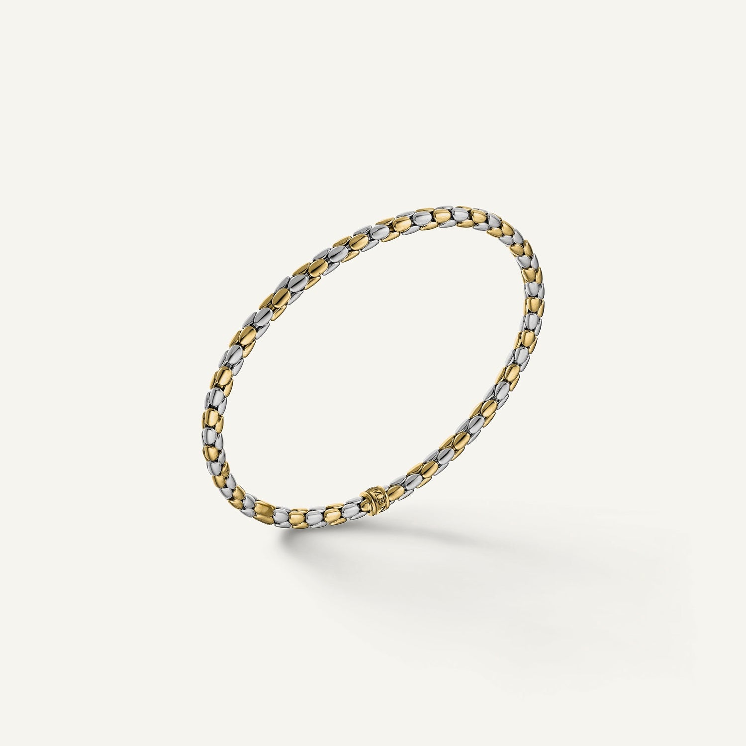 Gold flexible bracelet