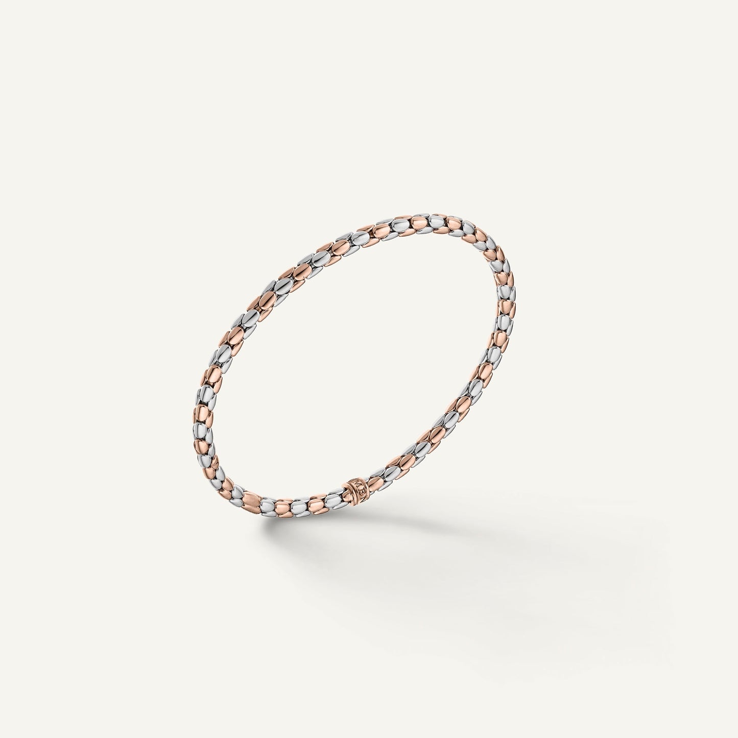 Gold flexible bracelet