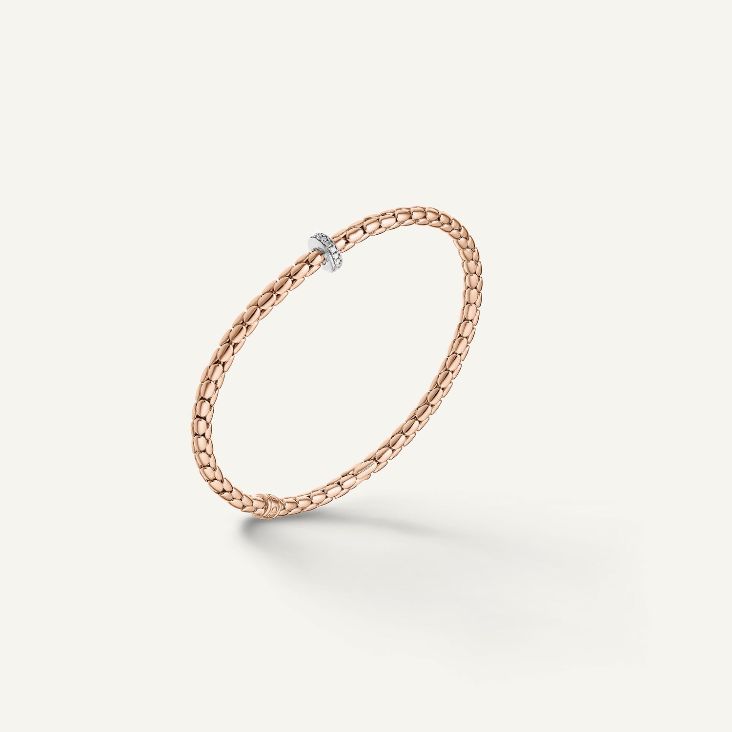 Gold flexible bracelet