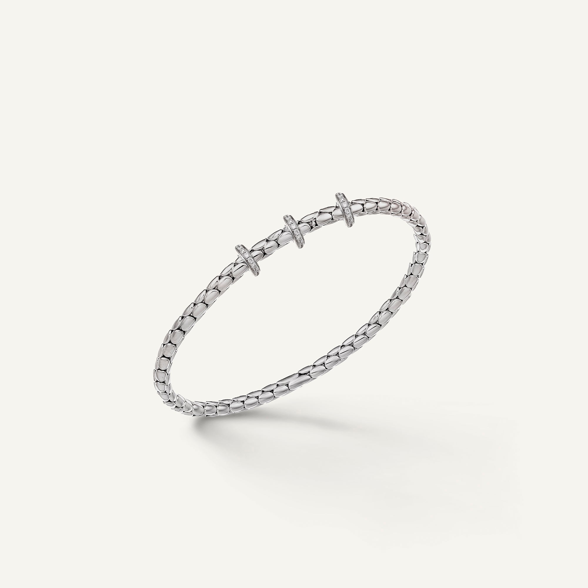 Bracciale flessibile in oro e diamanti