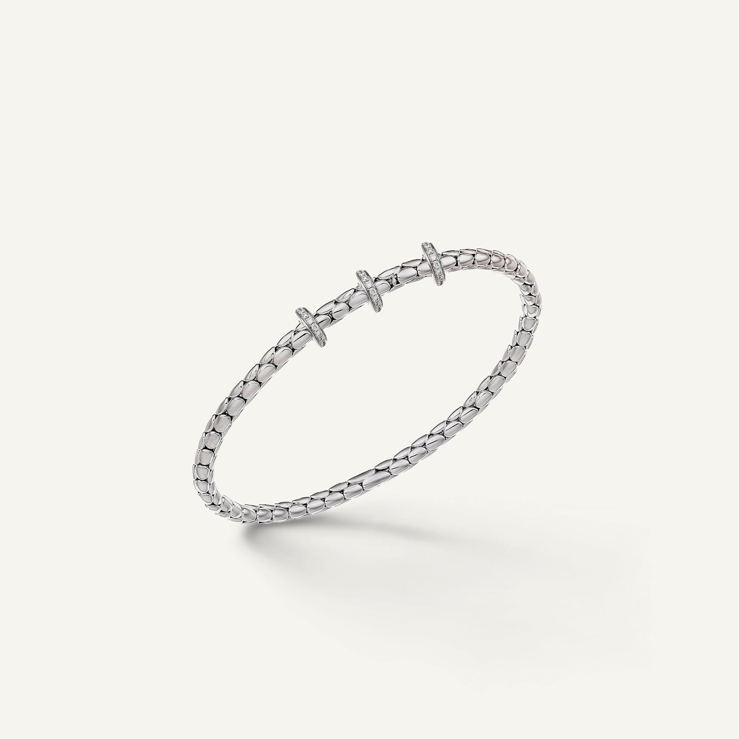 Bracciale flessibile in oro e diamanti