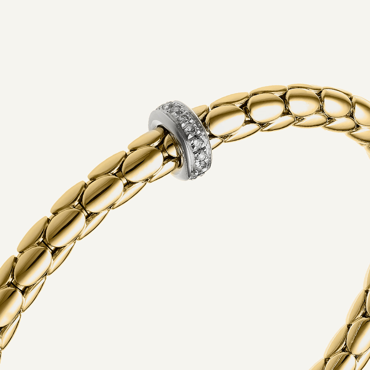 Bracciale flessibile in oro e diamanti