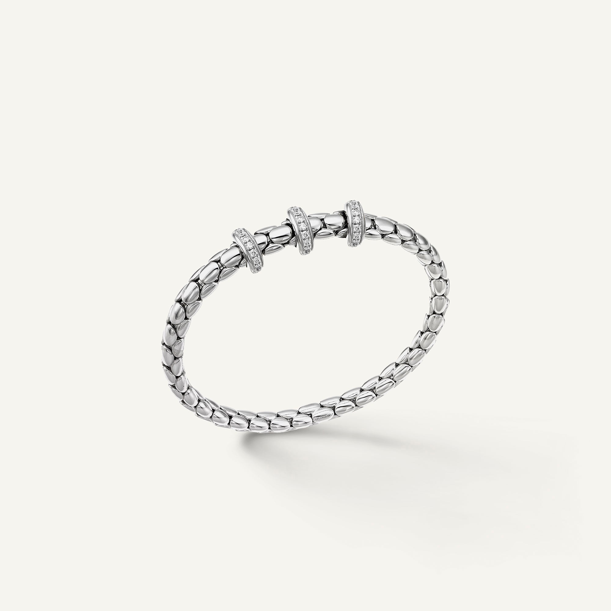 Bracciale flessibile in oro e diamanti
