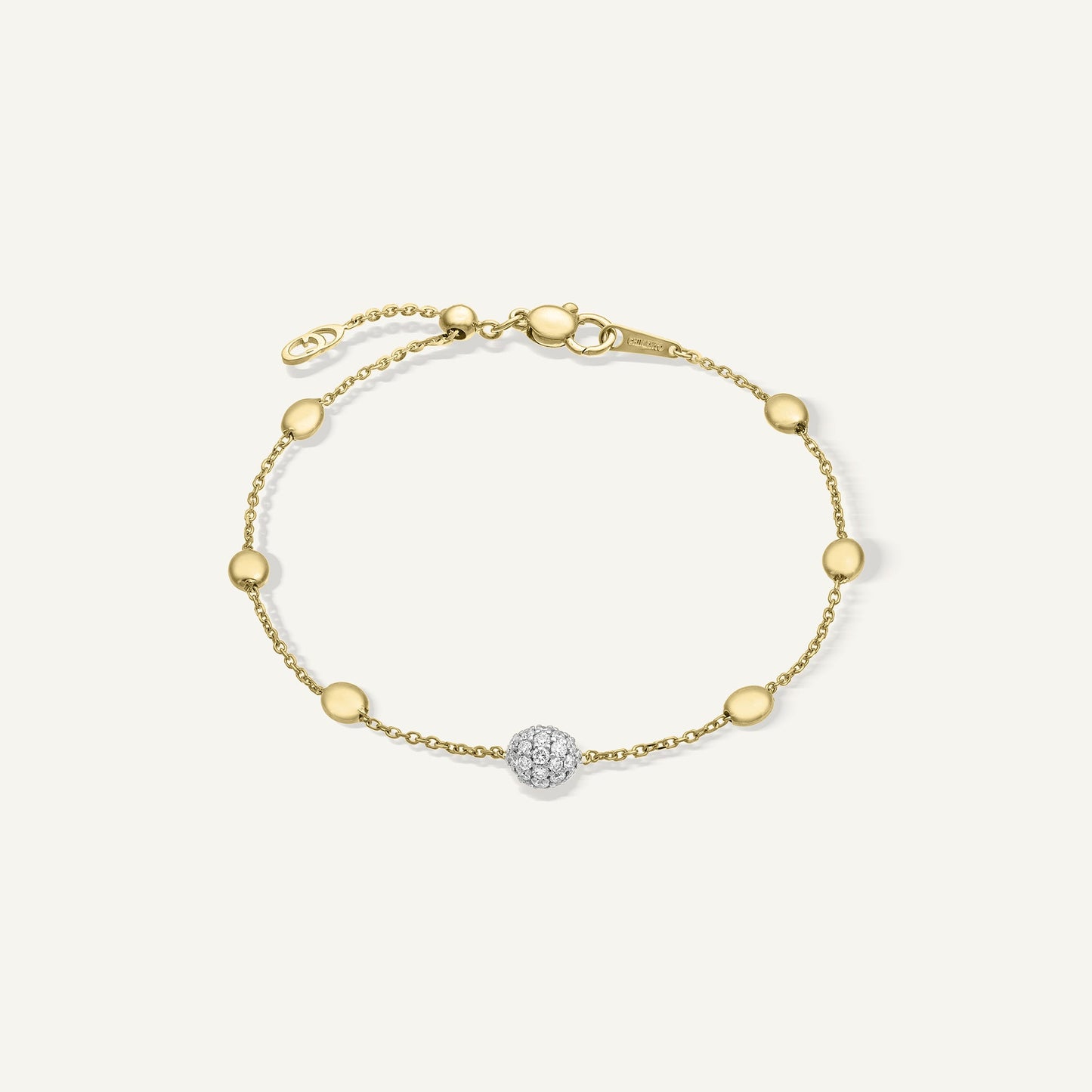 Gold bracelet with diamonds