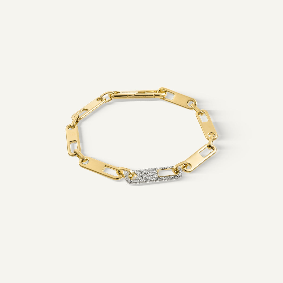 Gold bracelet with diamonds