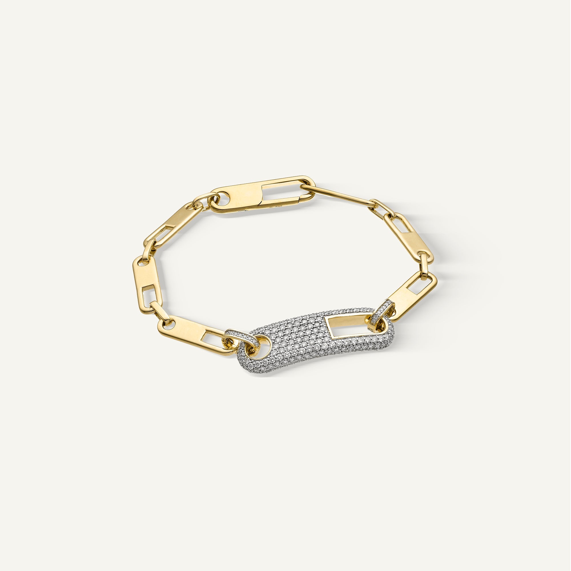 Gold bracelet with diamonds