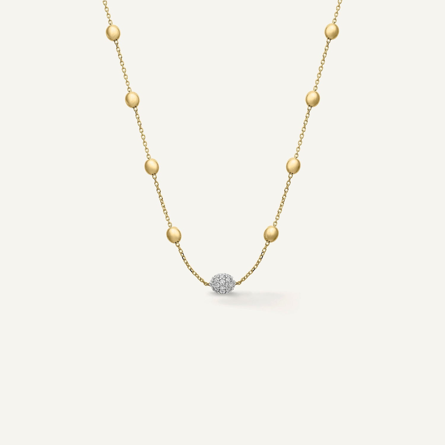 Gold necklace with diamonds