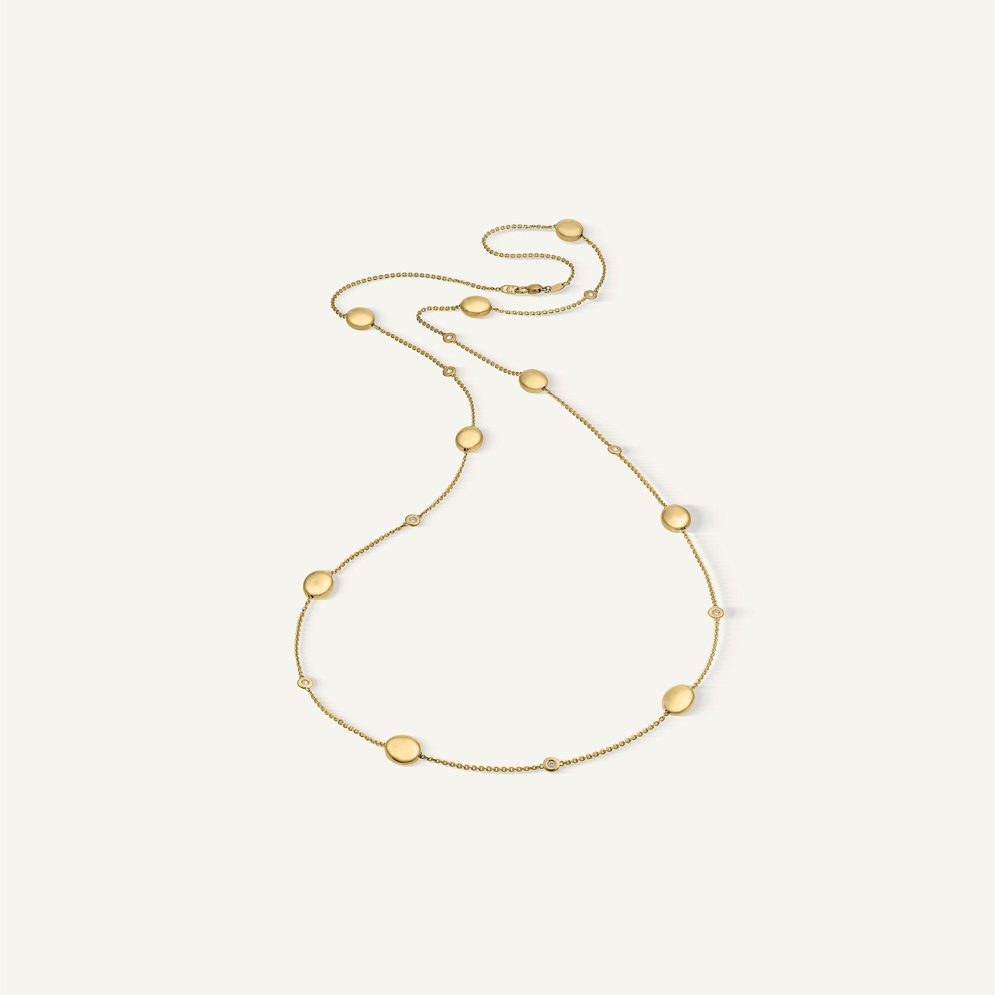 Gold necklace with diamonds