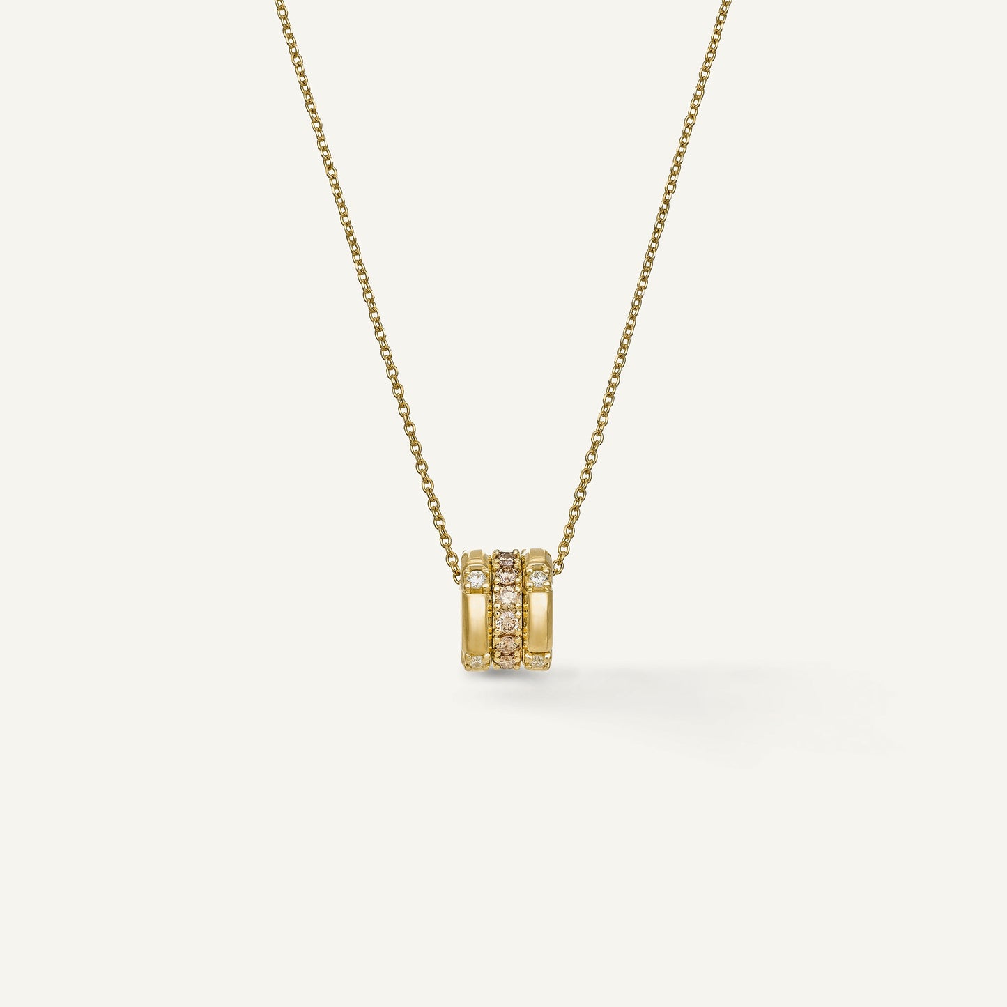 Collana in oro con diamanti e gemme colorate