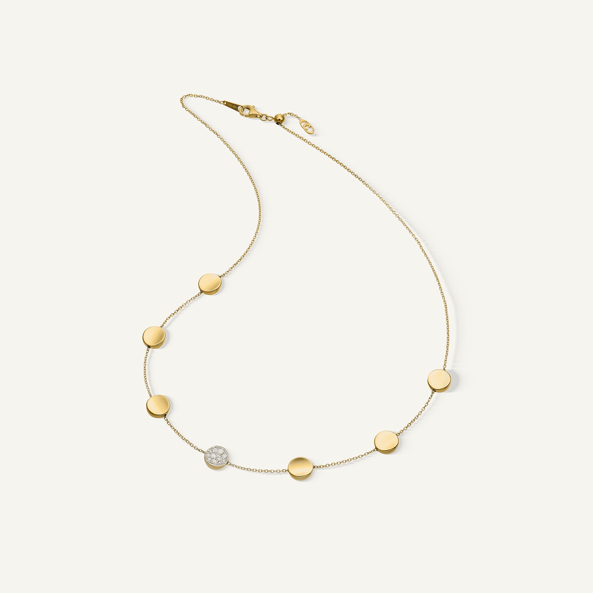 Gold necklace with diamonds