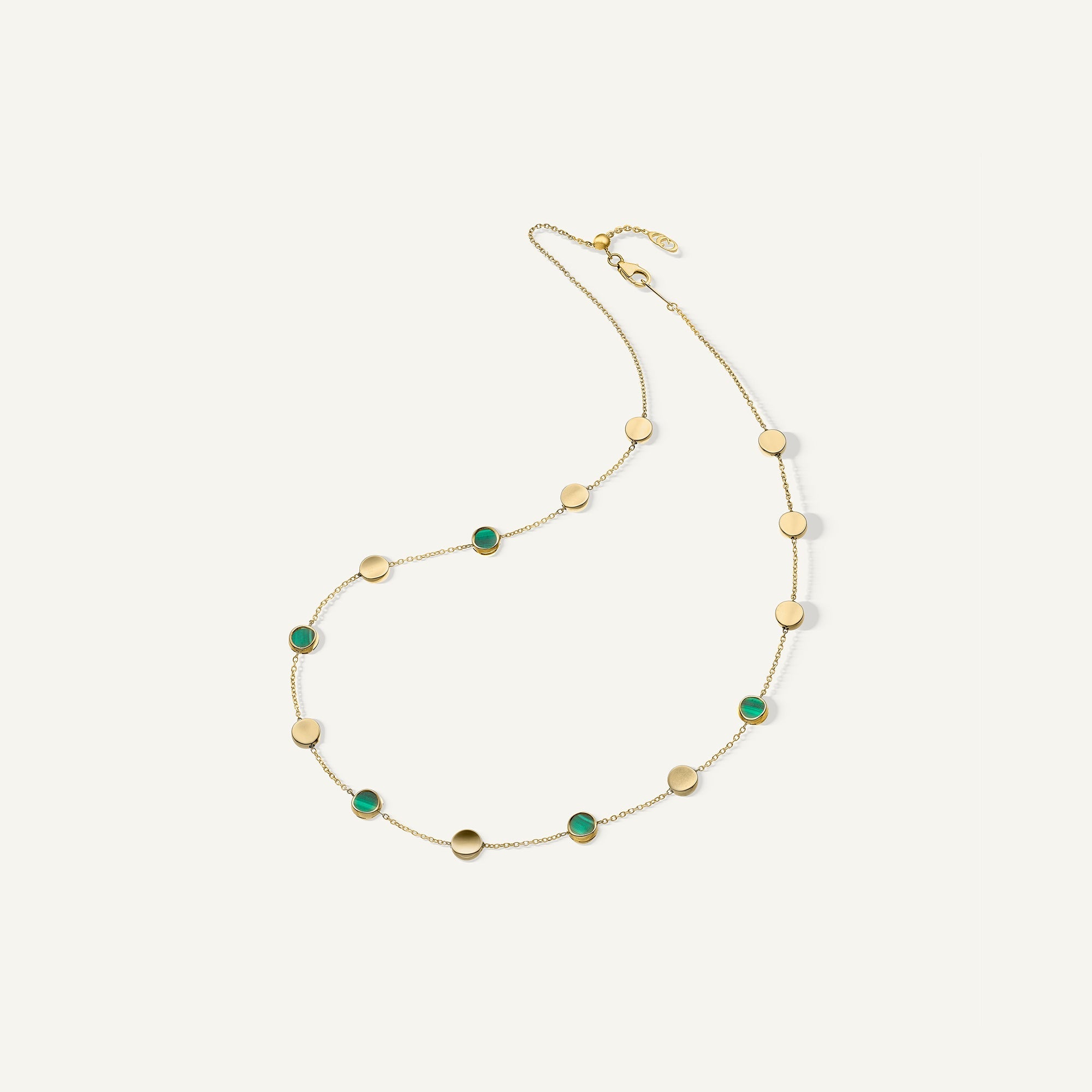 Collana in oro con madreperla