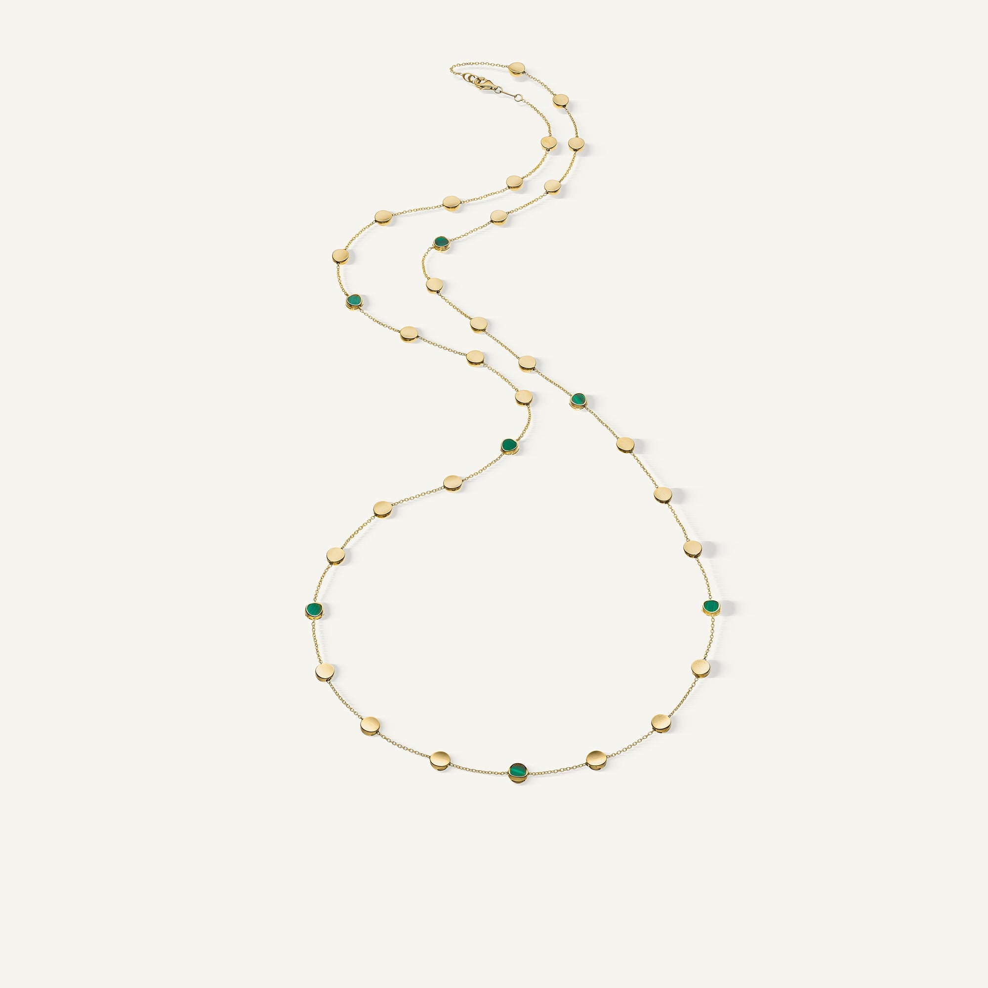 Collana in oro con madreperla