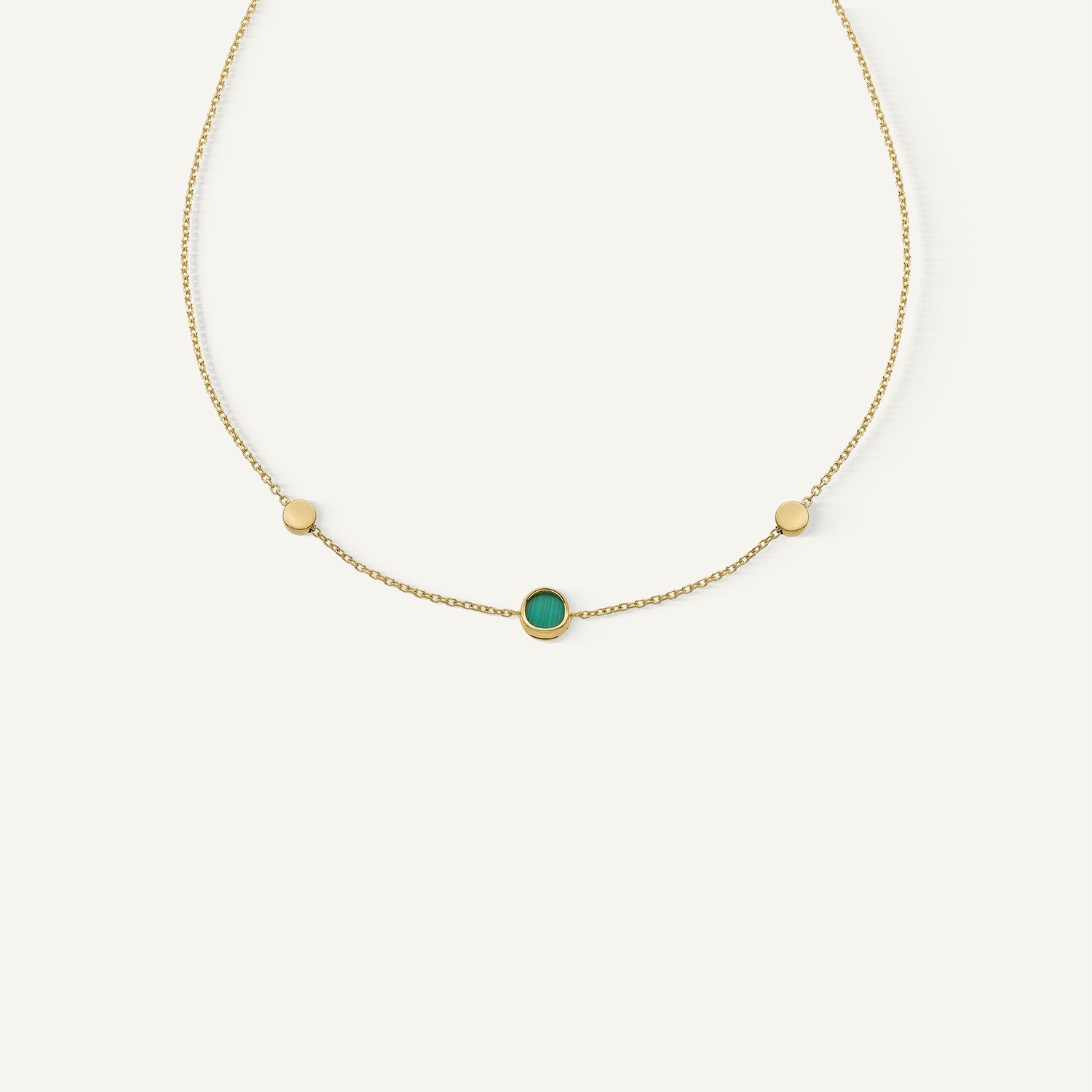 Collana in oro con madreperla