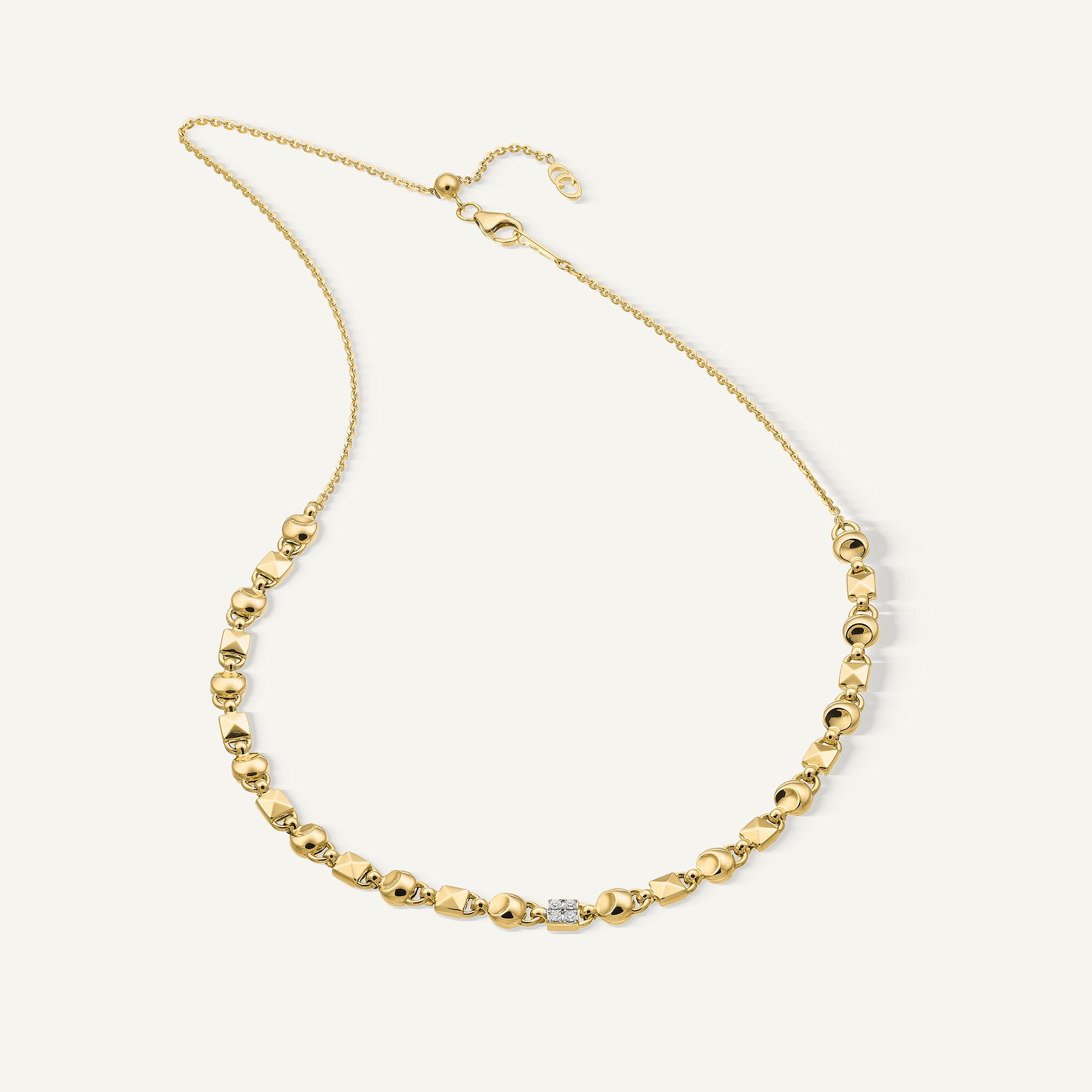 Gold necklace with diamonds